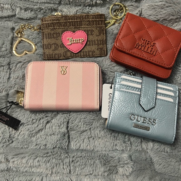 4 wallet bundle - Picture 2 of 6